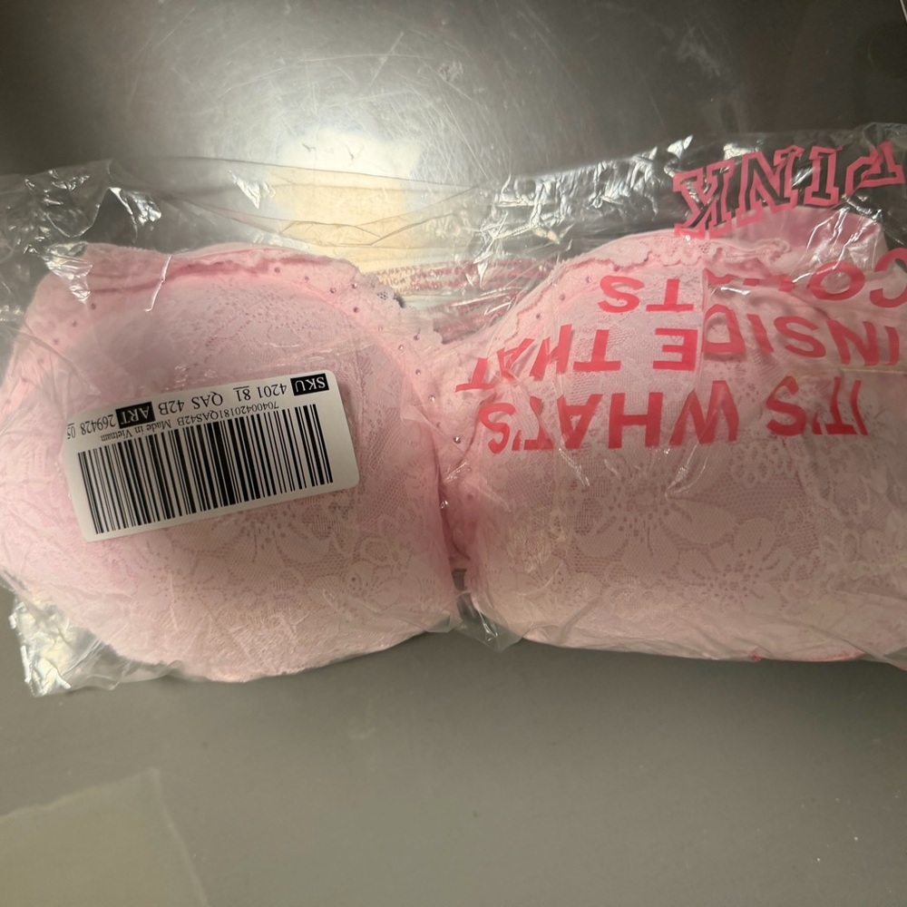 Victoria's Secret Blush Lace Bra